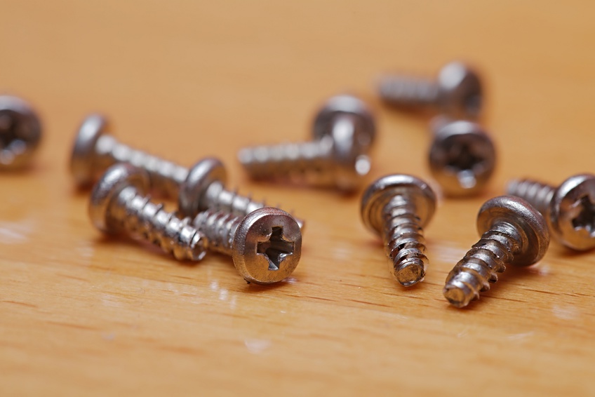 How To Open Very Small Screw Without Screwdriver at Nada Obrien blog